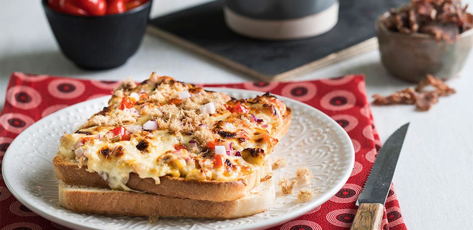 Cheesy Biltong Open Toasties