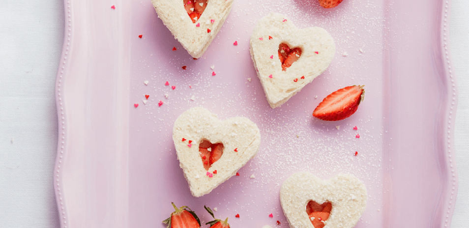 Strawberry Cream Cheese Sarmies