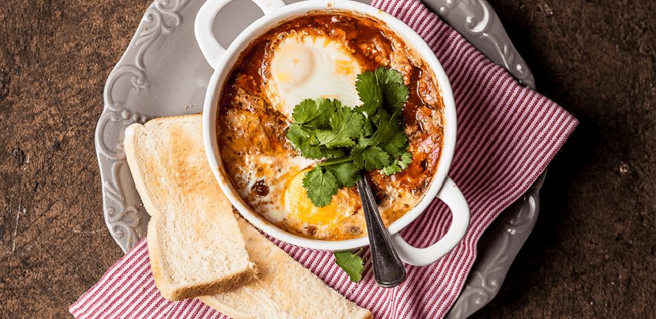 Baked Egg and Pilchard Breaki Bowl
