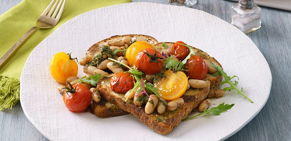 Warming Balsamic Tomato and Cannellini on Rye