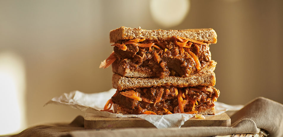 Curry toasted Sarmie